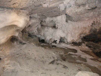 ledyanaya-petshera-2.jpg
