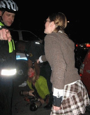 girl_arrest_04.jpg