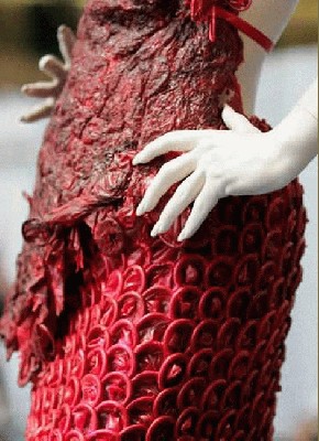 condom_dress_3.jpg