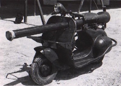 vespa_skuteris_pabuklas_tankas_3.jpg