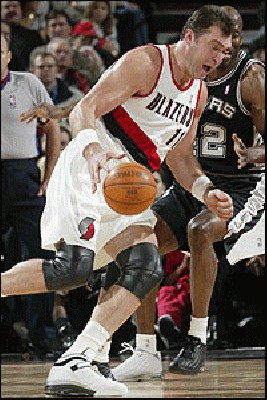 sabonis_200_030109.jpg