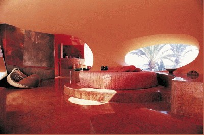 pierre_cardin_burbulinis_namas_04.jpg