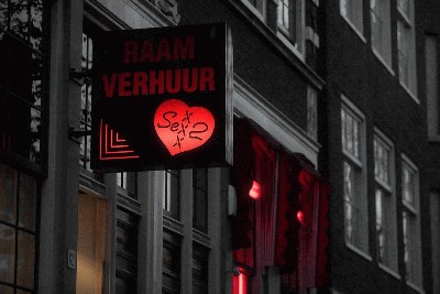 olandija_amsterdamas_raudonuju_zibintu_kvartalas_05.jpg