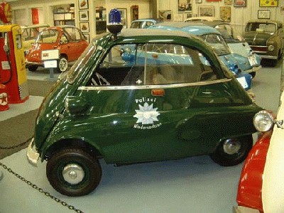 bmw_isetta_police_07.jpg