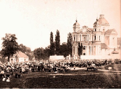 petro_ir_povilo_baznycia_2.jpg