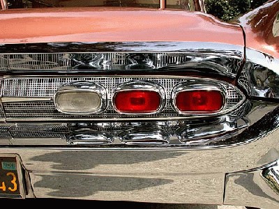 lincoln_continental_1959_07.jpg