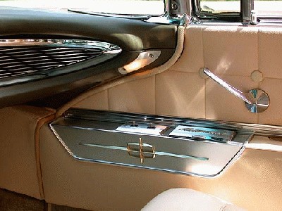 lincoln_continental_1959_20.jpg