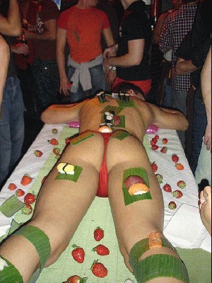 005_hadaka_sushi.jpg
