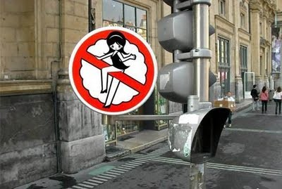 unusual-road-signs-22.jpg