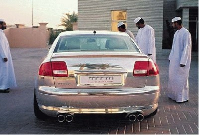 audi_a8_rear.jpg