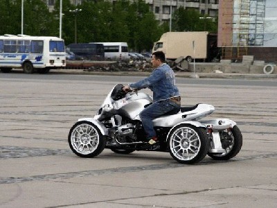 bmw_gg_quad_05.jpg