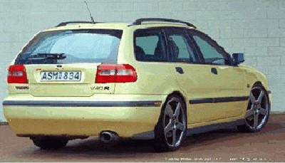 Volvo_2001_V40R.jpg