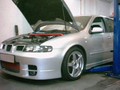 Seat_Leon_GT28RS_55.jpg